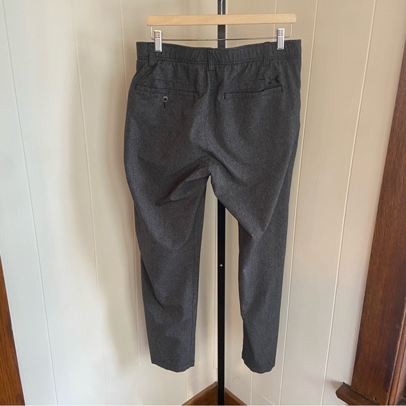 Under Armour UA Gray Flat Front Activewear Chino Golf Pant Men 34x31 (Tag 36x32) - Picture 3 of 6